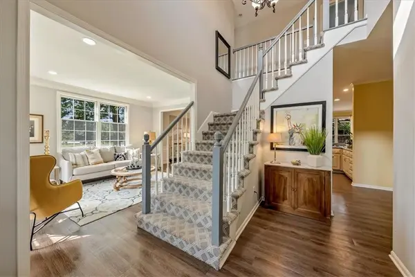 7901 W 152 TER, Overland Park, KS 66223