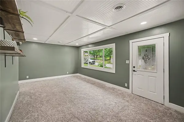 2409 Linden DR, Kansas City, KS 66106