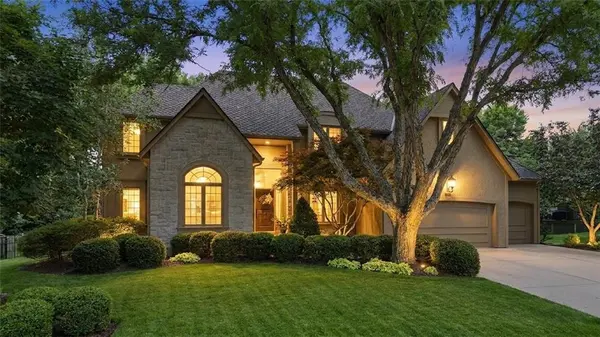 14227 Eby ST, Overland Park, KS 66221