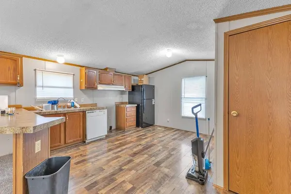 309 E Walnut AVE, Stewartsville, MO 64490