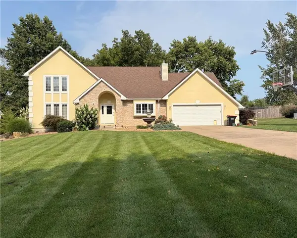 4135 Apple Ridge DR, Sedalia, MO 65301