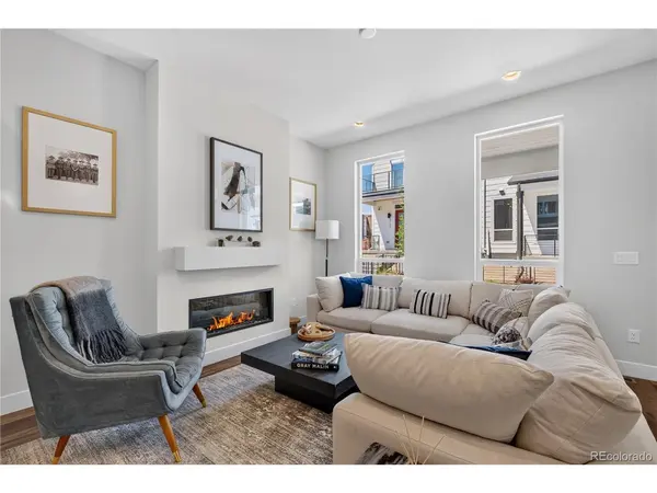 2868 S Machebeuf, Denver, CO 80236