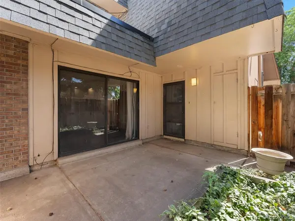7995 E Mississippi #D7, Denver, CO 80247
