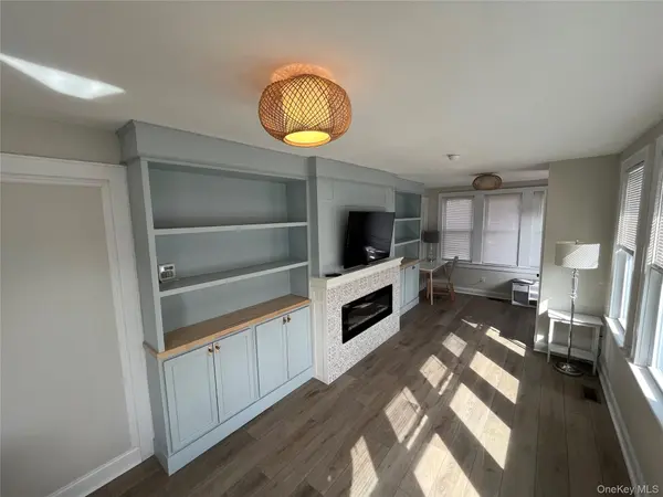 Address not disclosed, Bay Shore, NY 11706