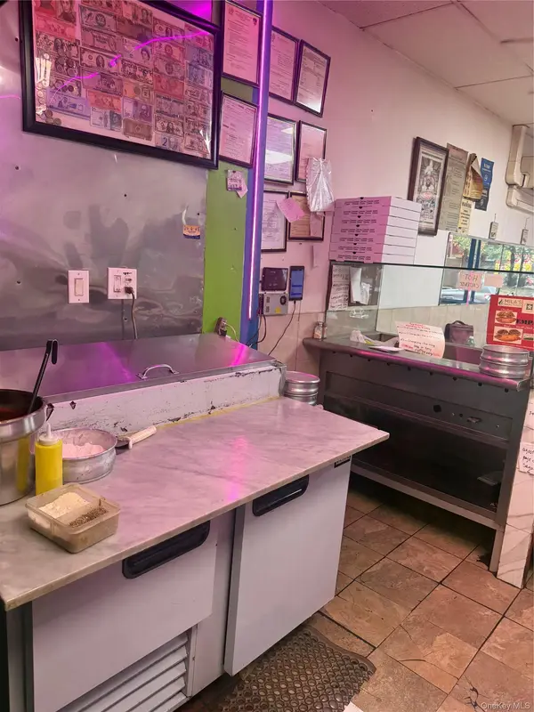 13512 Jamaica AVE, Richmond Hill, NY 11418