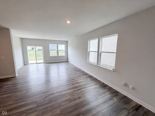 4462 Hovenweep WAY, Indianapolis, IN 46235