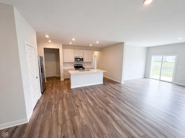 4462 Hovenweep WAY, Indianapolis, IN 46235