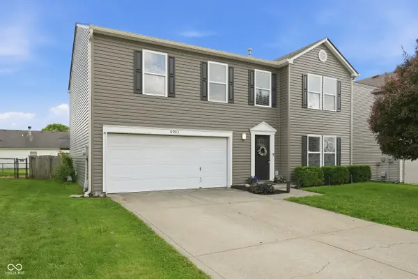 8903 Squire Boone CT, Indianapolis, IN 46113