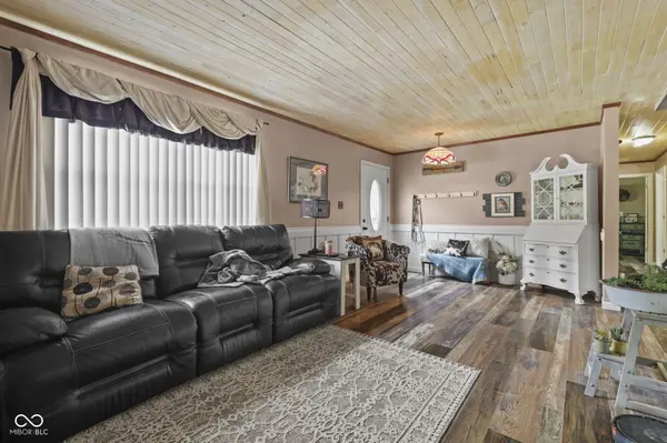 5824 S Keystone AVE, Indianapolis, IN 46227