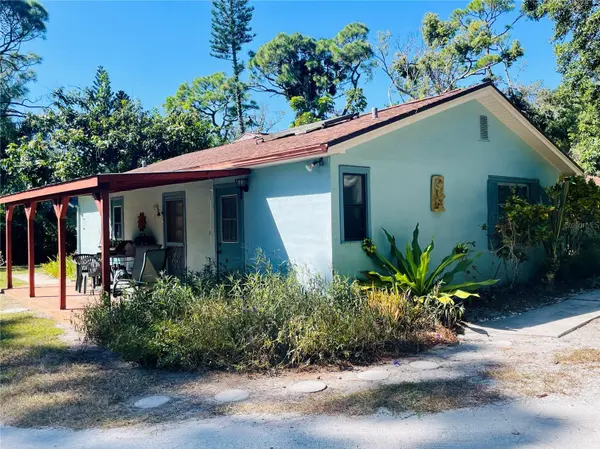 550 46TH ST, Sarasota, FL 34234