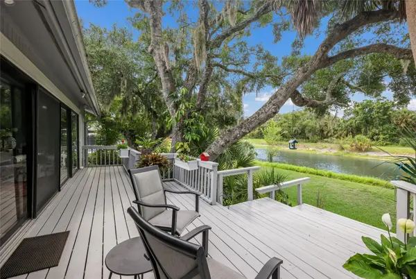 851 FAULKWOOD CT, Sarasota, FL 34232