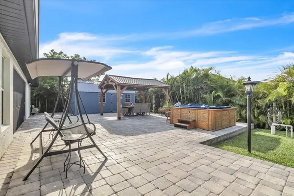 3233 NW 21ST ST, Cape Coral, FL 33993