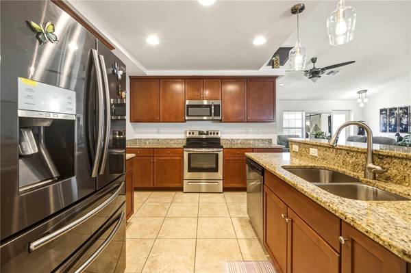 3233 NW 21ST ST, Cape Coral, FL 33993