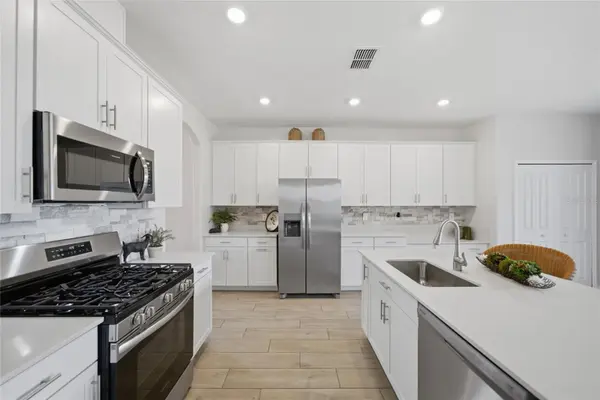 14988 SERENE SHORES LOOP, Lakewood Ranch, FL 34211