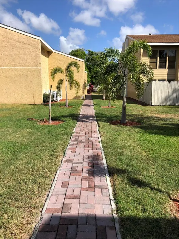 3427 CLARK RD #127, Sarasota, FL 34231