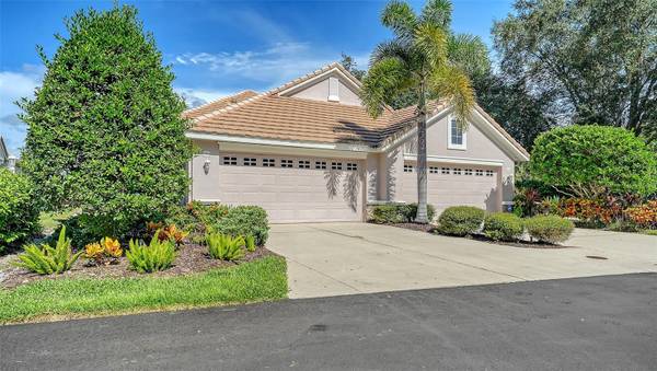 8306 TARTAN FIELDS CIR, Bradenton, FL 34202