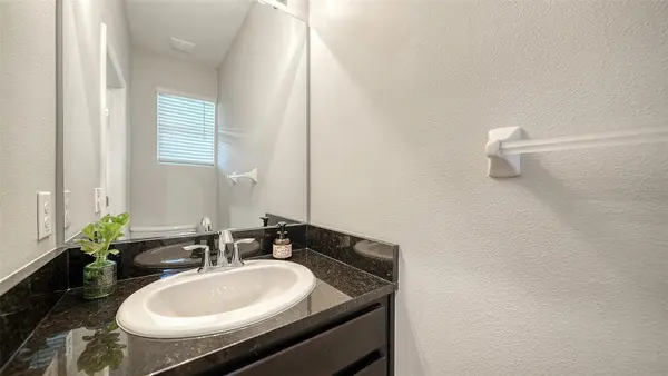 2627 MIDNIGHT PEARL DR, Sarasota, FL 34240