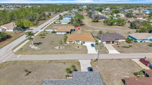 1726 BLUE LAKE CIR, Punta Gorda, FL 33983