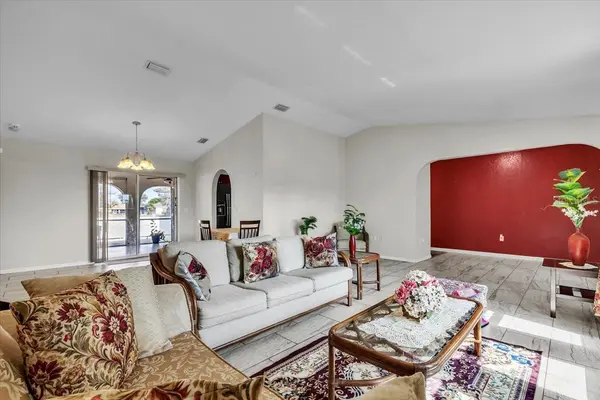1726 BLUE LAKE CIR, Punta Gorda, FL 33983
