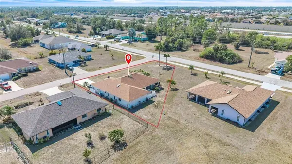 1726 BLUE LAKE CIR, Punta Gorda, FL 33983