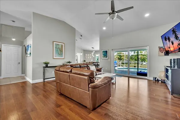 6308 ZENO CIR, Port Charlotte, FL 33981