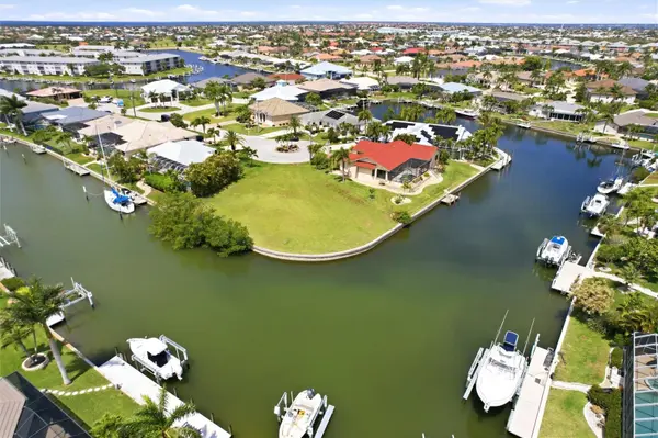 1501 ORIOLE CT, Punta Gorda, FL 33950