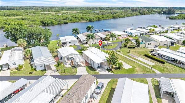 8320 RIVERSIDE DR #101, Punta Gorda, FL 33982