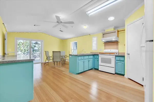 8320 RIVERSIDE DR #101, Punta Gorda, FL 33982