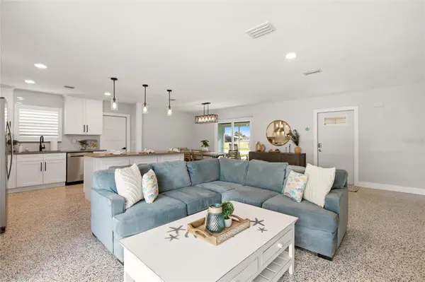 174 SEVERIN RD SE, Port Charlotte, FL 33952