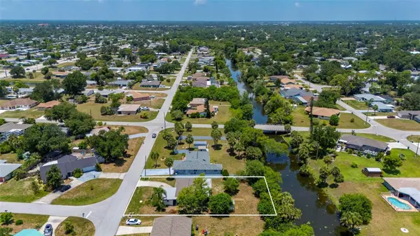 21358 BURKHART DR, Port Charlotte, FL 33952