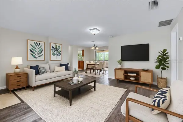 528 MAGNOLIA AVE NW, Port Charlotte, FL 33952