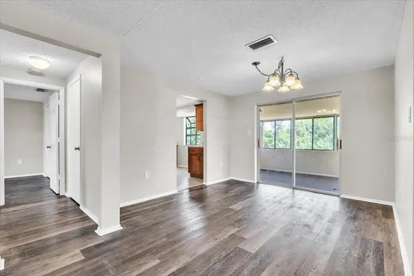 528 MAGNOLIA AVE NW, Port Charlotte, FL 33952