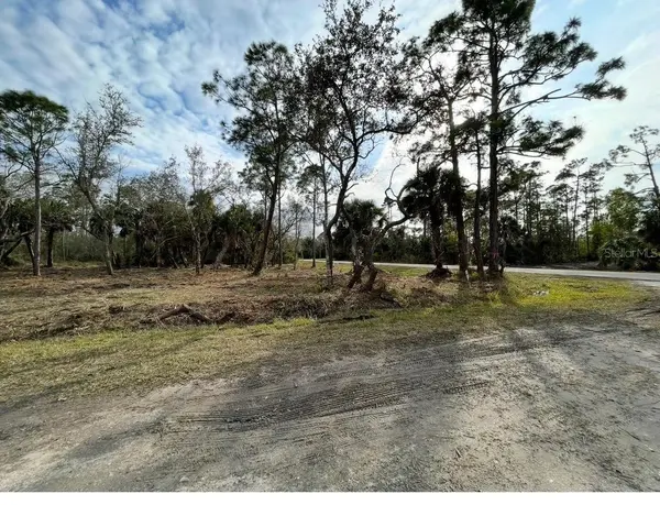 27051 SUEDE DR, Punta Gorda, FL 33955