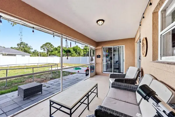 2565 CLOVELON ST, North Port, FL 34291