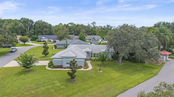11218 FOUNTAIN LAKE BLVD, Leesburg, FL 34788