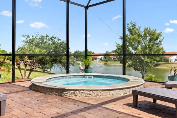 5105 JAREDS LANDING WAY, Oxford, FL 34484