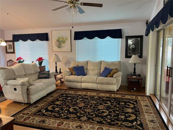 1842 PUERTO BELLO DR, The Villages, FL 32159