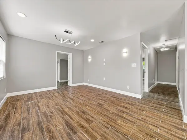 629 CEDAR PARK DR, Daytona Beach, FL 32114