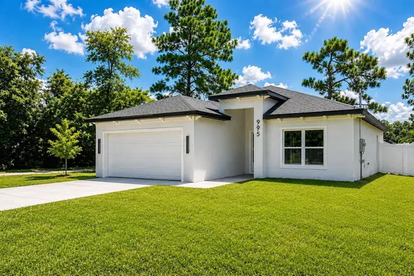 995 9TH AVE, Deland, FL 32724