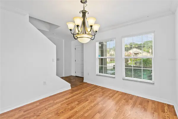 8830 ISLA BELLA DR, Orlando, FL 32818