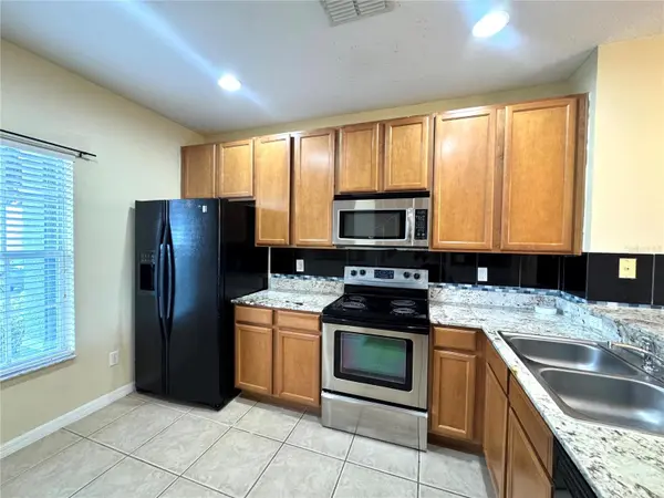 10832 SAVANNAH WOOD DR #134, Orlando, FL 32832