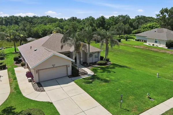 6042 LANDINGS BLVD, Lady Lake, FL 32159