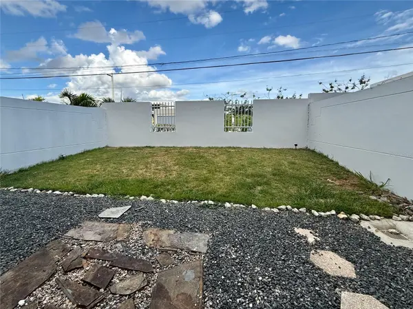 177 Road VANDA #B1, Guaynabo, PR 00966
