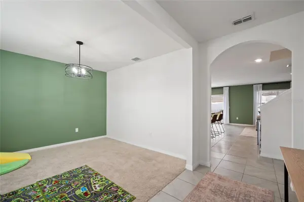 740 SQUIRES GROVE DR, Winter Haven, FL 33880