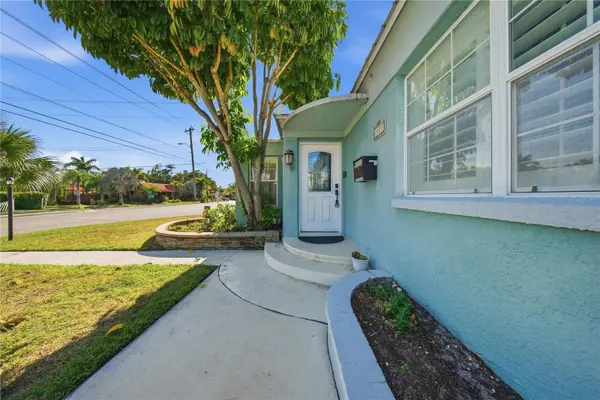 3921 W BAY TO BAY BLVD, Tampa, FL 33629