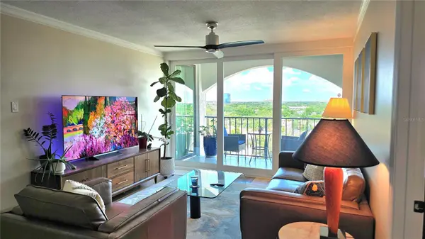 3211 W SWANN AVE #1110, Tampa, FL 33609