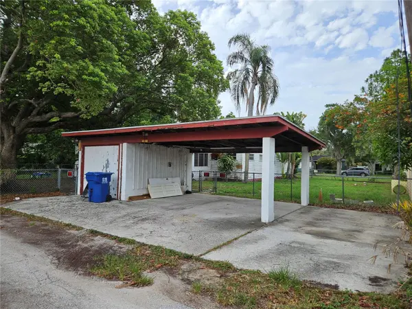 4605 8TH AVE N, St Petersburg, FL 33713