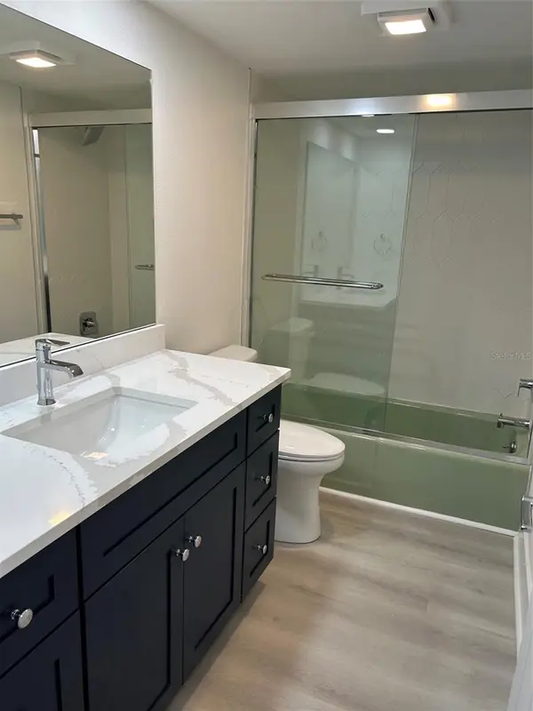4520 OVERLOOK DR NE #132, St Petersburg, FL 33703