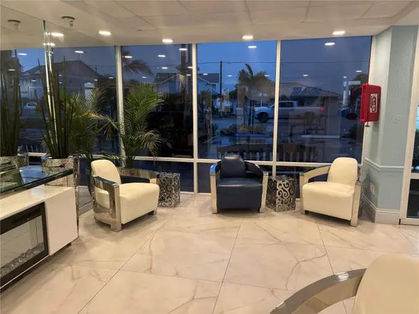 9980 GULF BLVD #317, St Petersburg, FL 33706