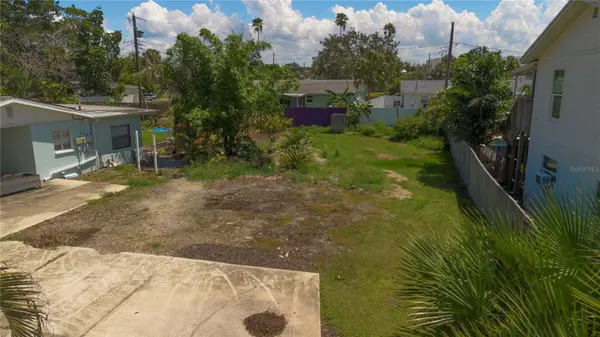 HELENA ST NE, St Petersburg, FL 33703
